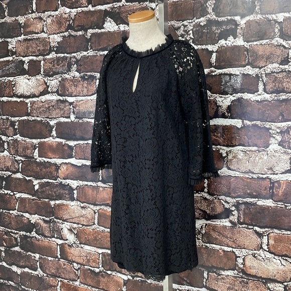 Velvet Dress Black Lace Floral Keyhole Neckline Knee Length Size Medium - Picture 5 of 13